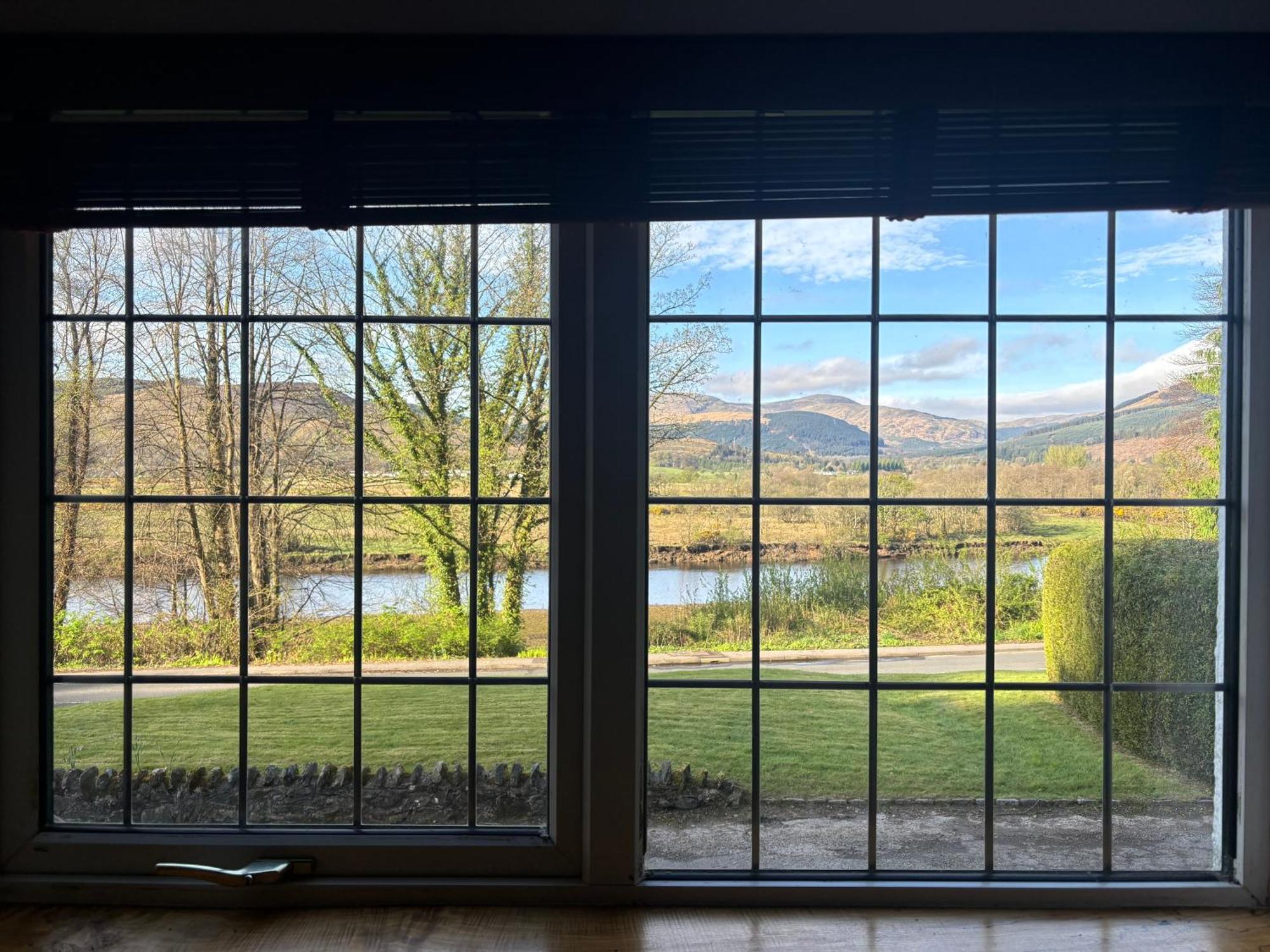 North Lodge Kilmun Экстерьер фото